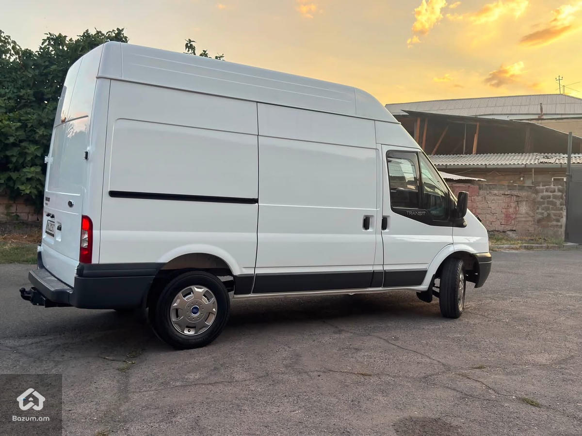 Ford transit  - image 5