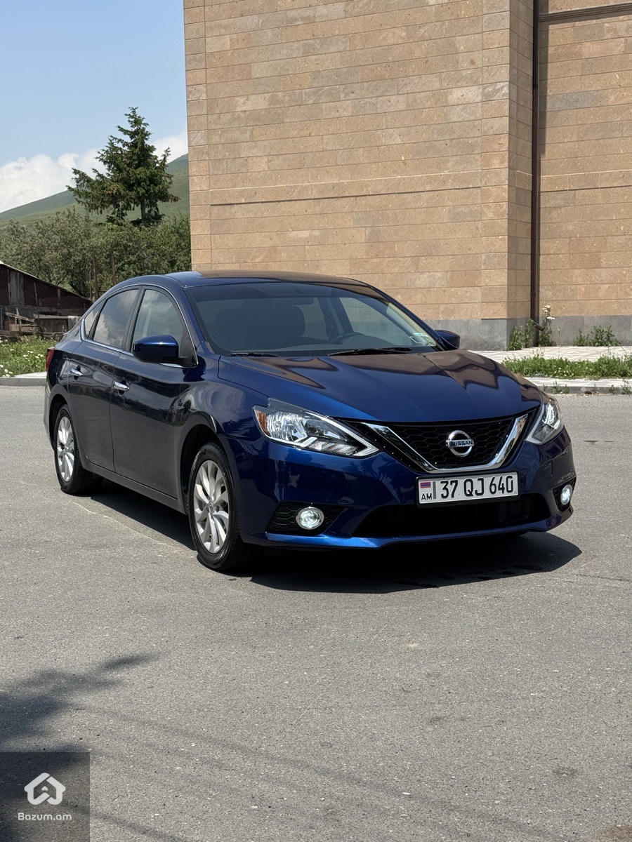 Nissan Sentra SV  - image 2