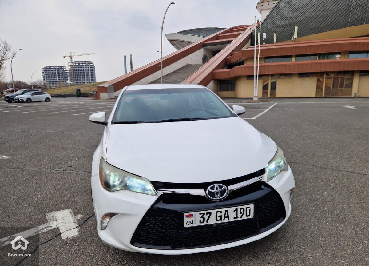 Toyota Camry, 2.5 լ, 2016 թ. - image 14