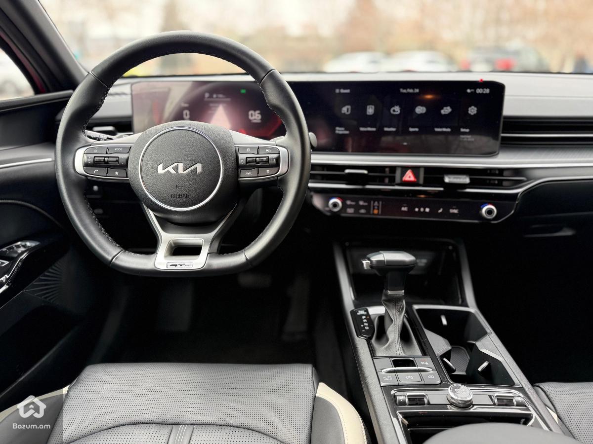 kia k5 2025 - image 8