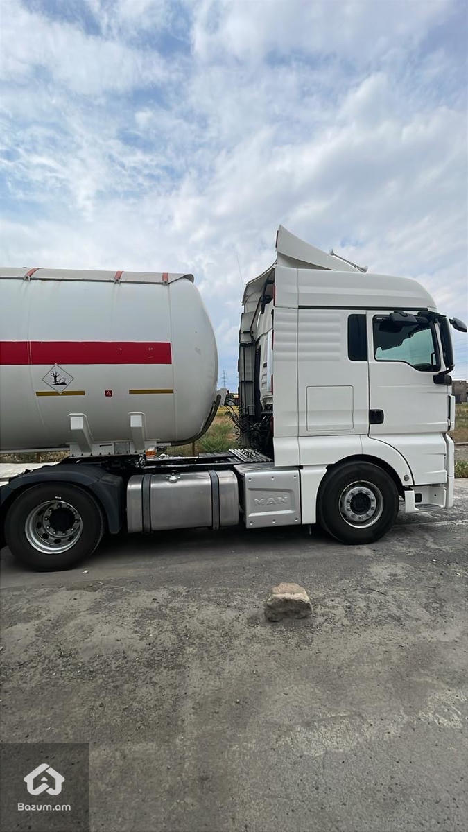Man TGX 18.460 - image 2