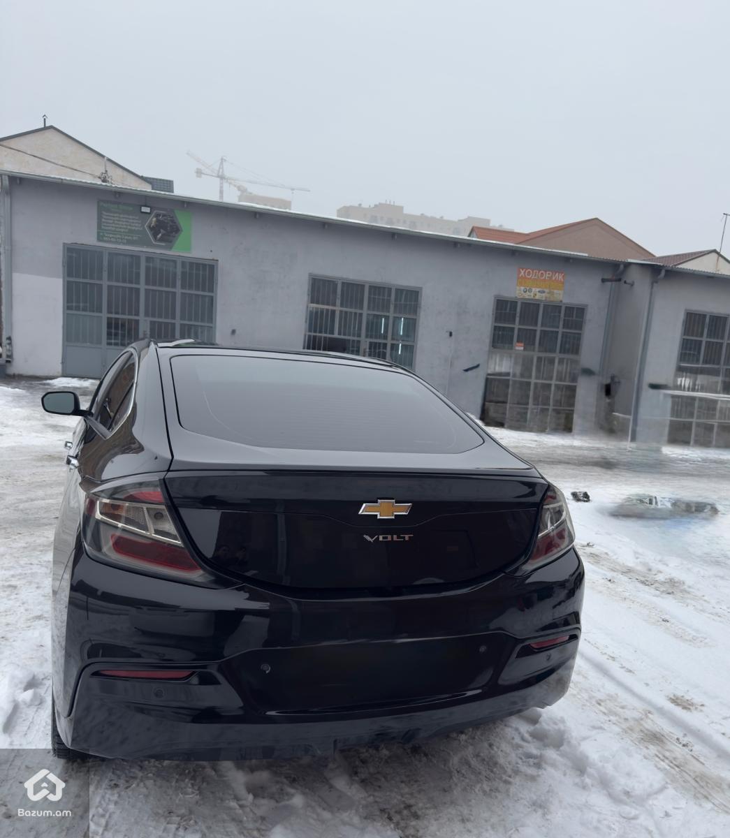 Chevrolet volt - image 2