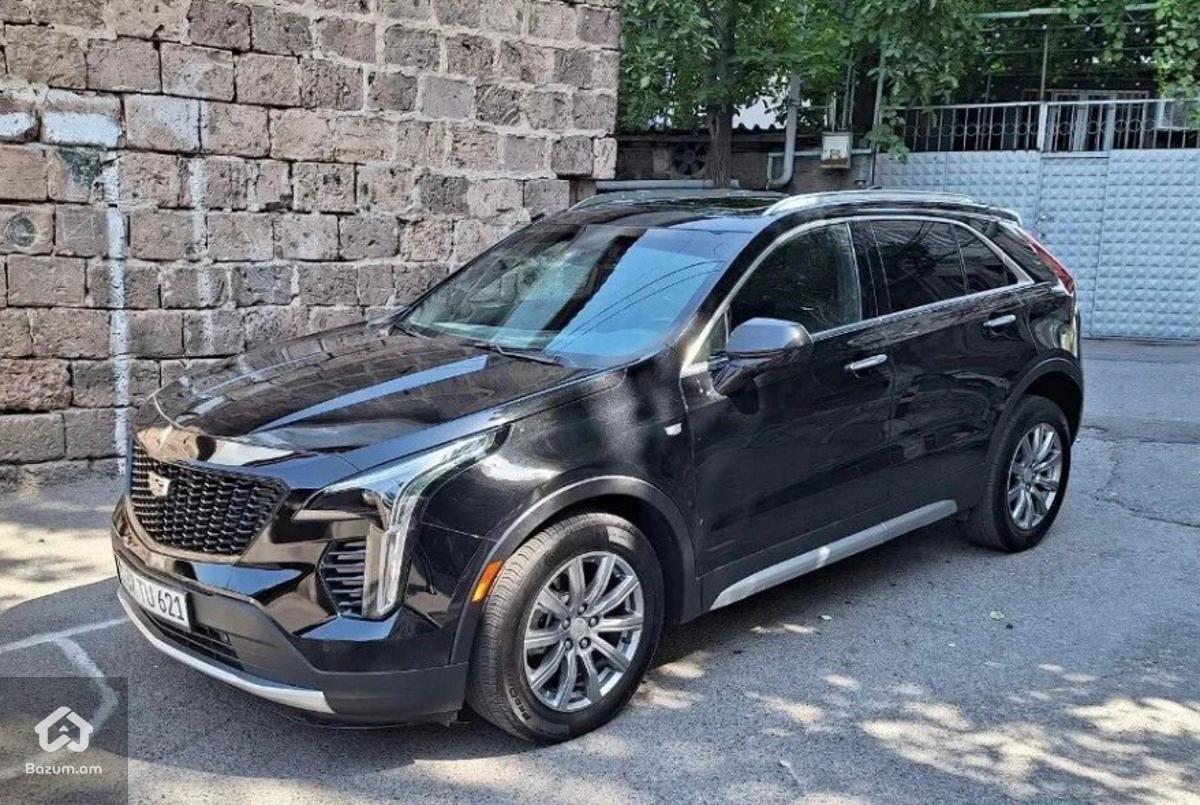 CADILLAC XT4 - image 1
