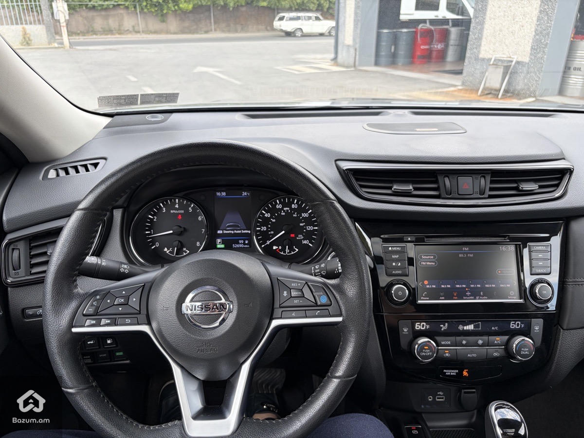 Nissan Rogue SL AWD 2019 - image 11