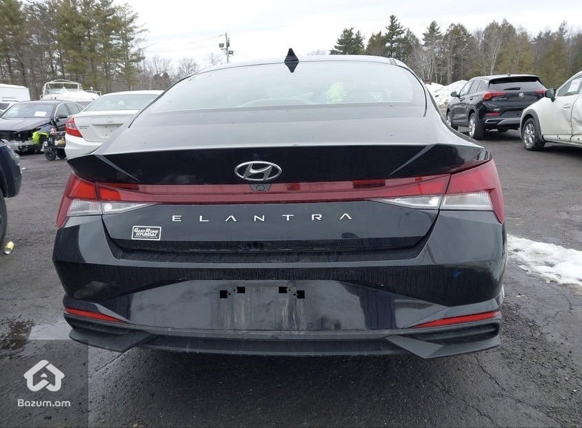 Hyundai Elantra SEL 2023 - image 6