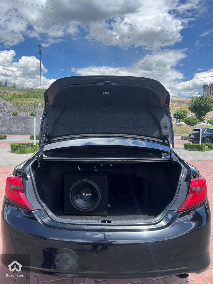 Toyota Camry 2012 SE FULL - image 7