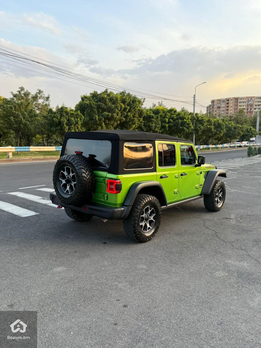 Jeep  Wrangler - image 11