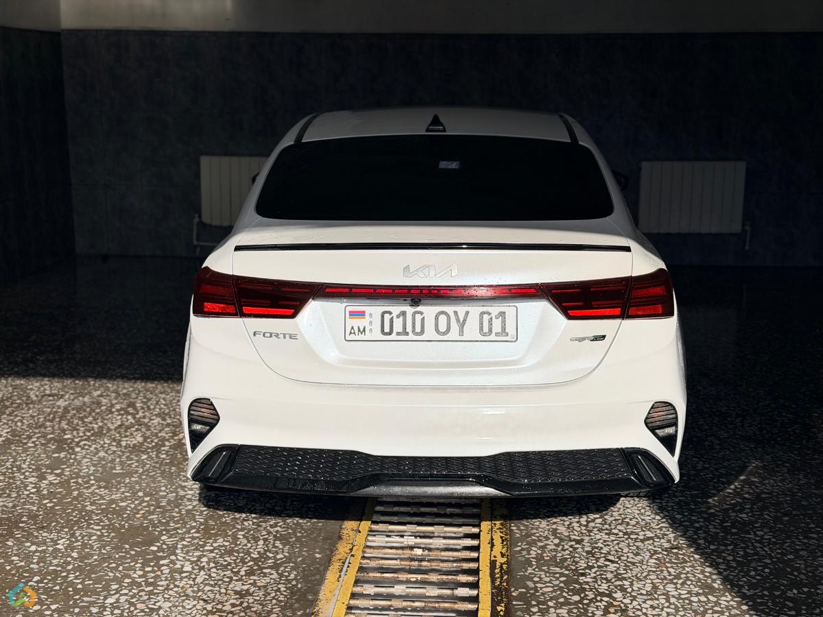 Kia Forte Gt-line - image 19