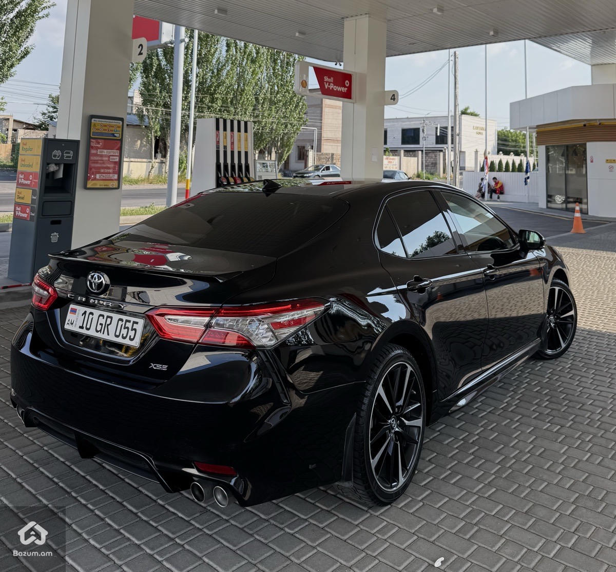 Toyota - image 5
