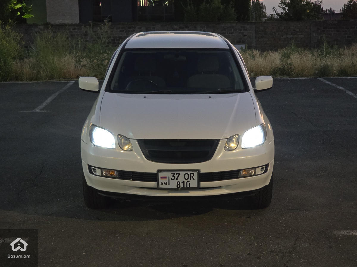 Mitsubishi Airtrek հետչբեք, 2.0 լ, 2001թ., հեղուկ գազ - image 2