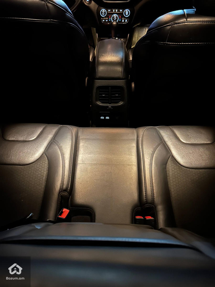 JEEP CHEROKEE 2019/2 2.4L - image 26