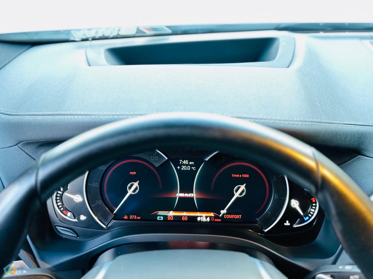 Bmw X4 M Competition - image 12