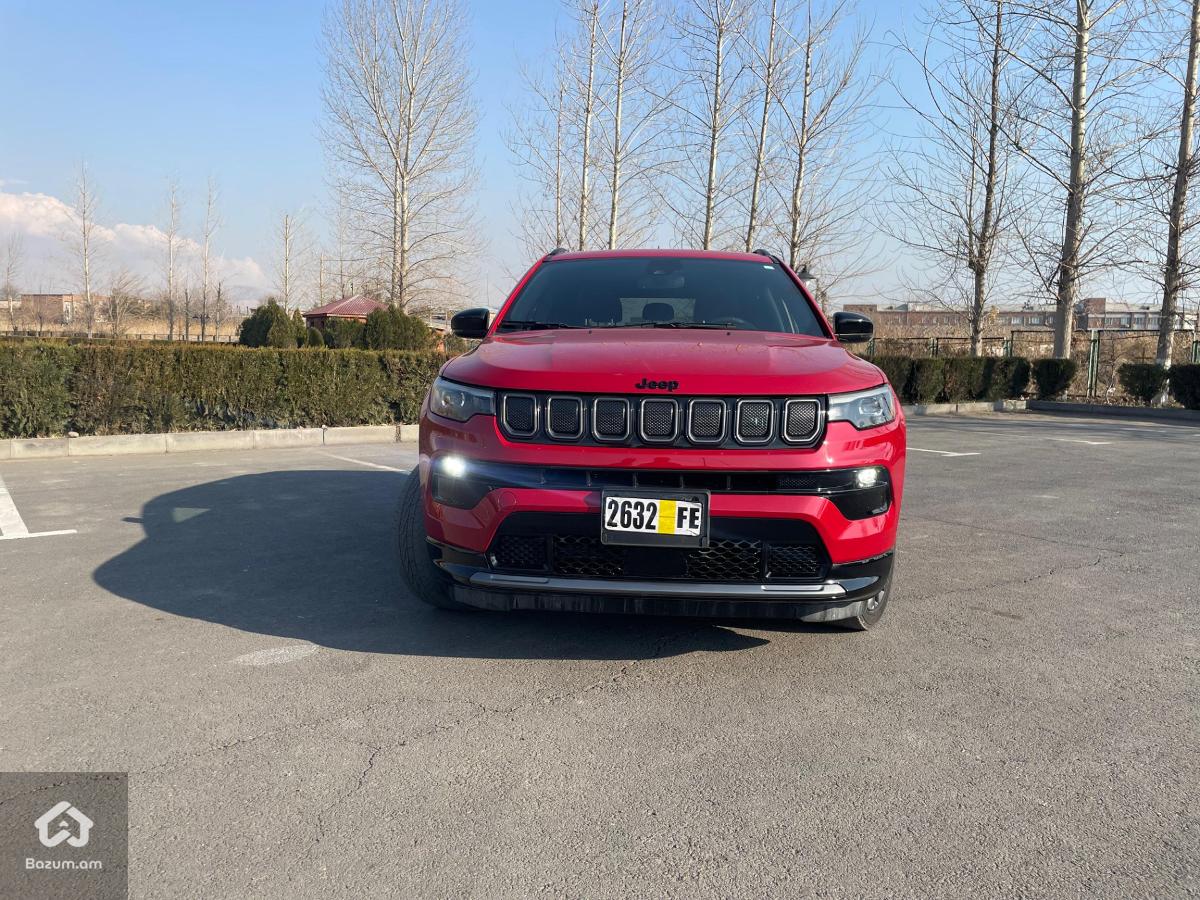 Jeep Compass  - image 10