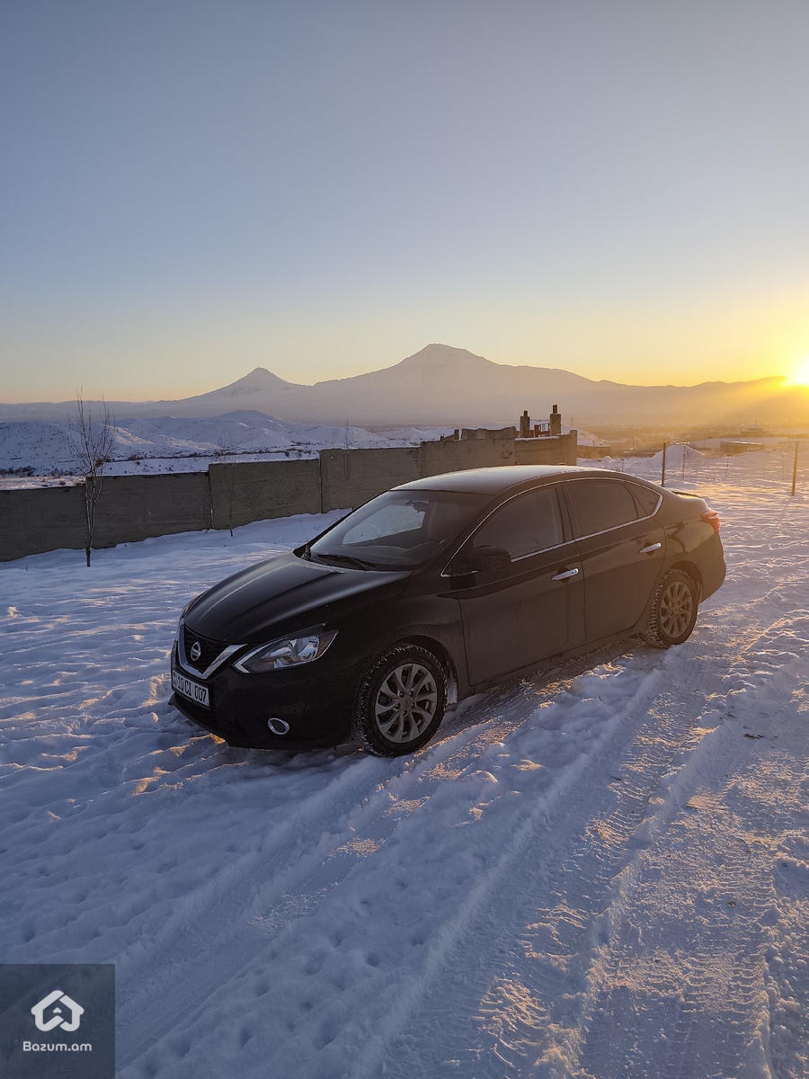 Nissan Sentra 2019 - image 10