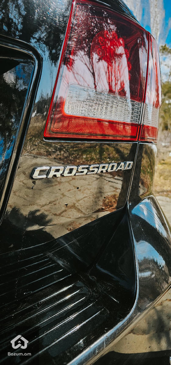 Dodge journey Crossroad - image 3