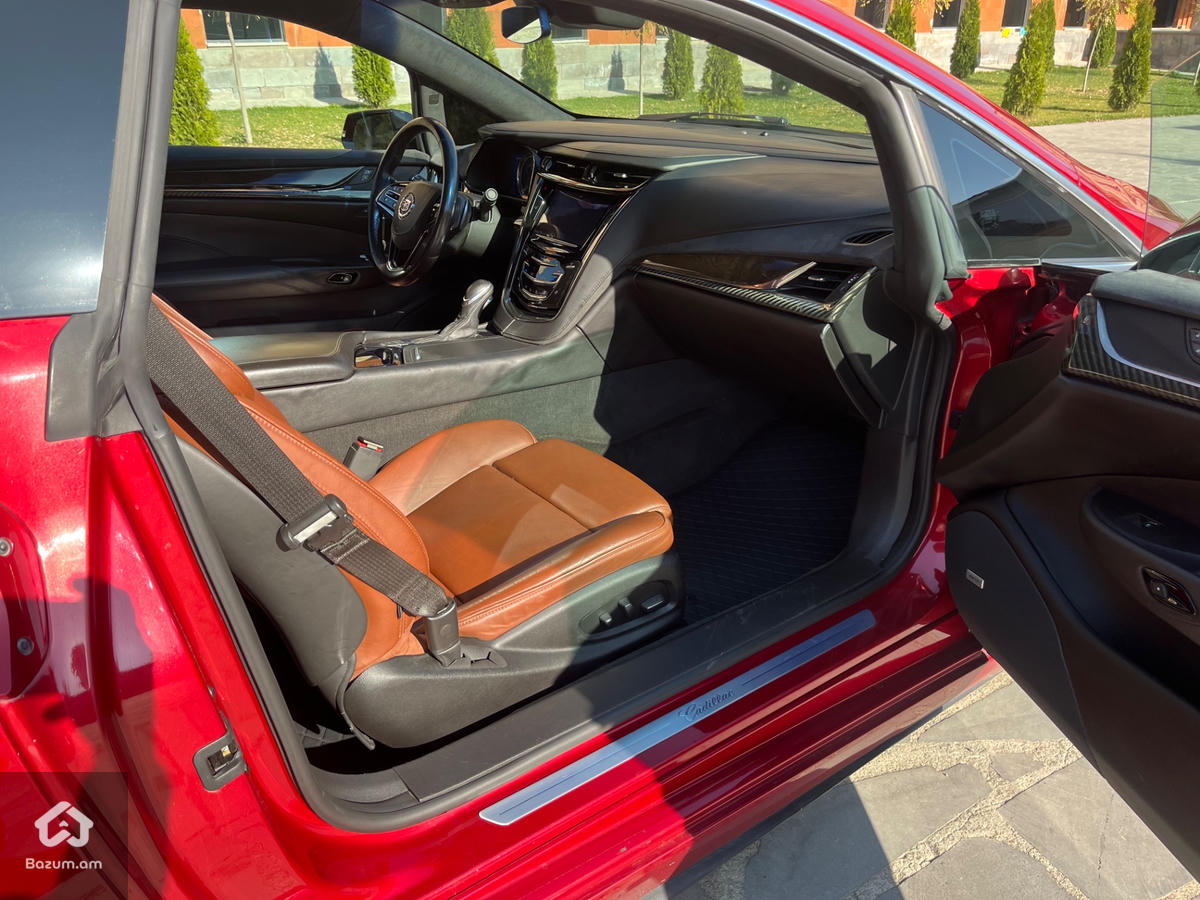 Cadillac ELR  - image 10