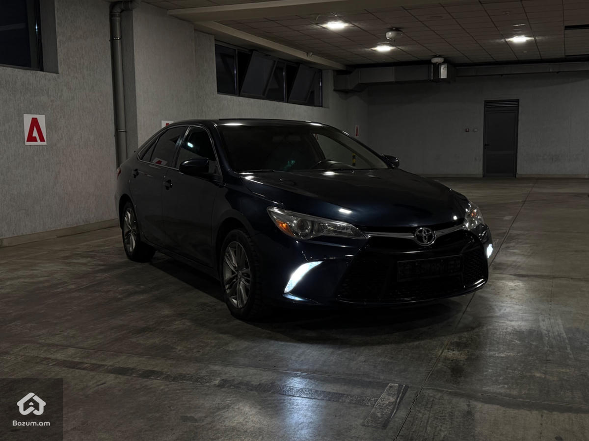 Toyota Camry 2017 - image 3