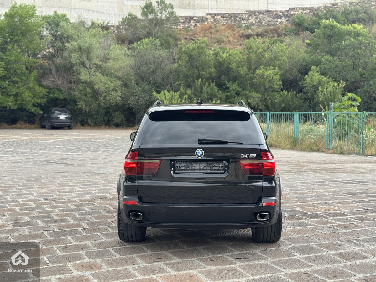 BMW X5 E70 - image 6