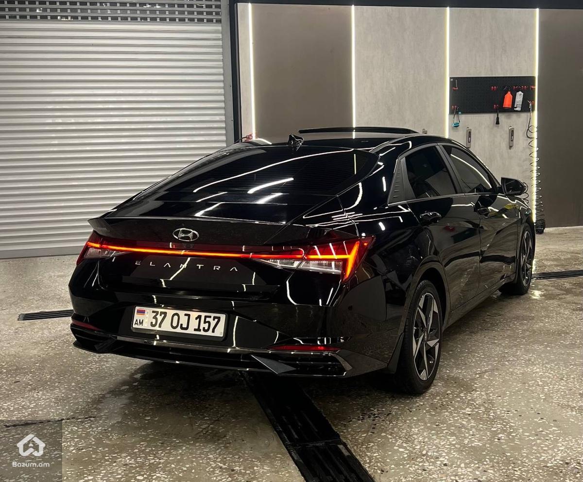 2021 Hyundai Elantra Sel Value Edition - image 4