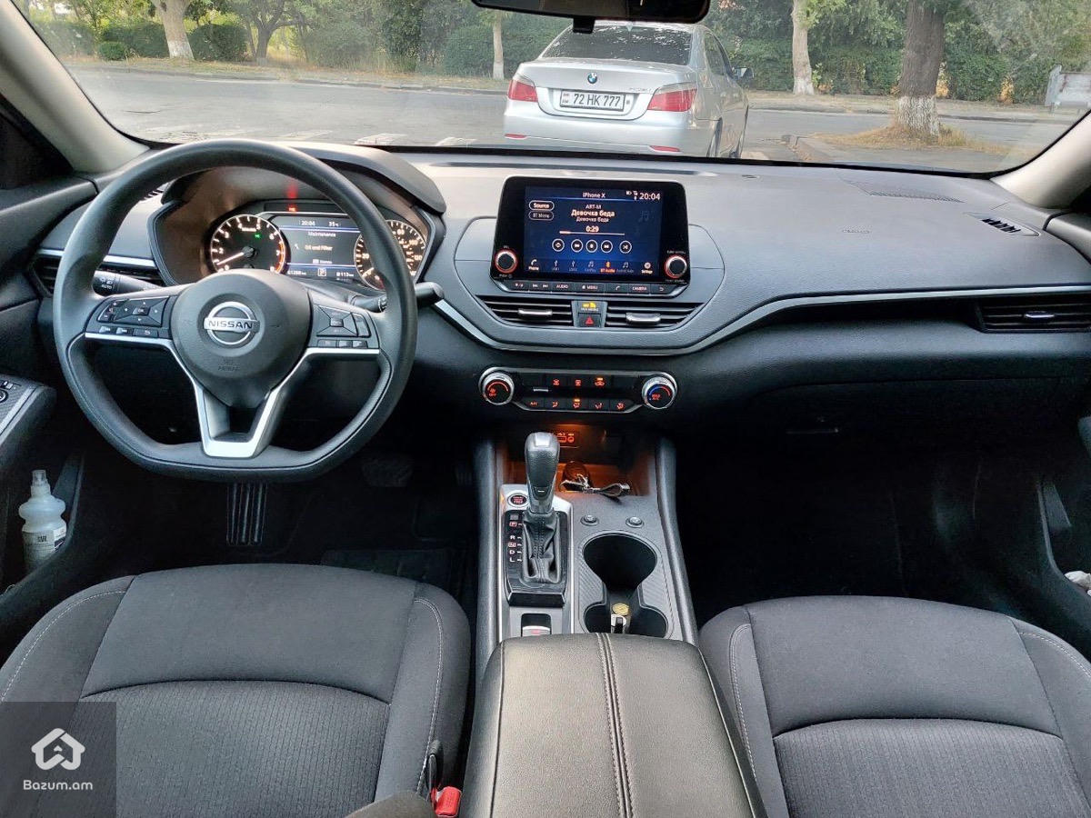 Nissan Altima 2020 - image 10