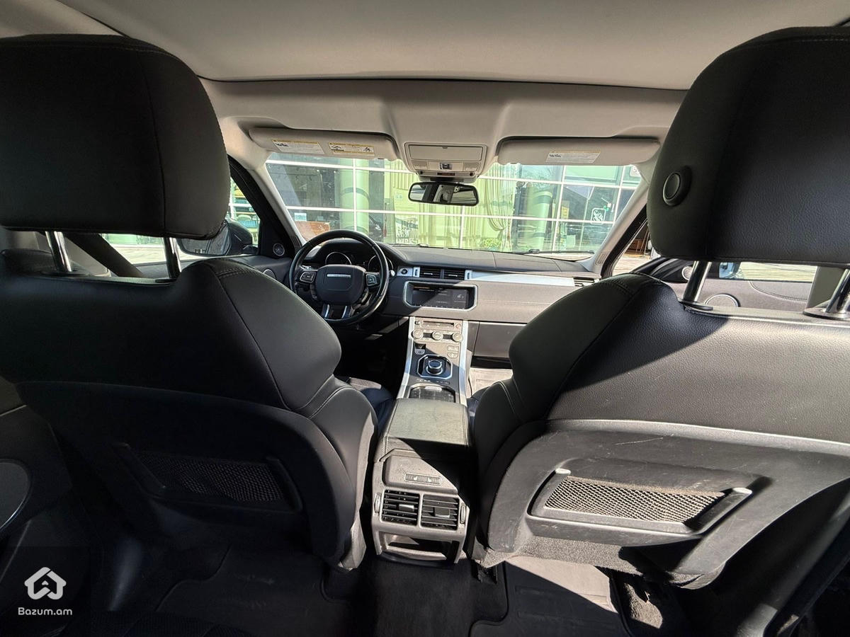Range Rover Evoque - image 4