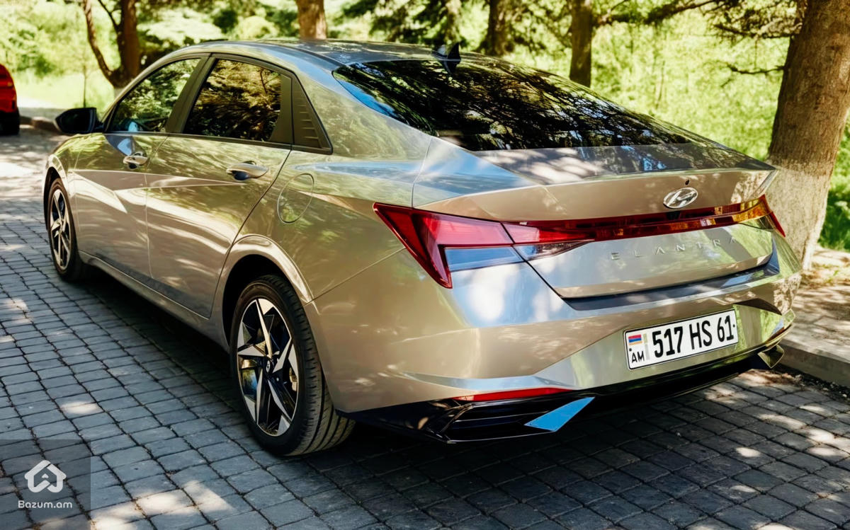 Hyundai elantra sel - image 5