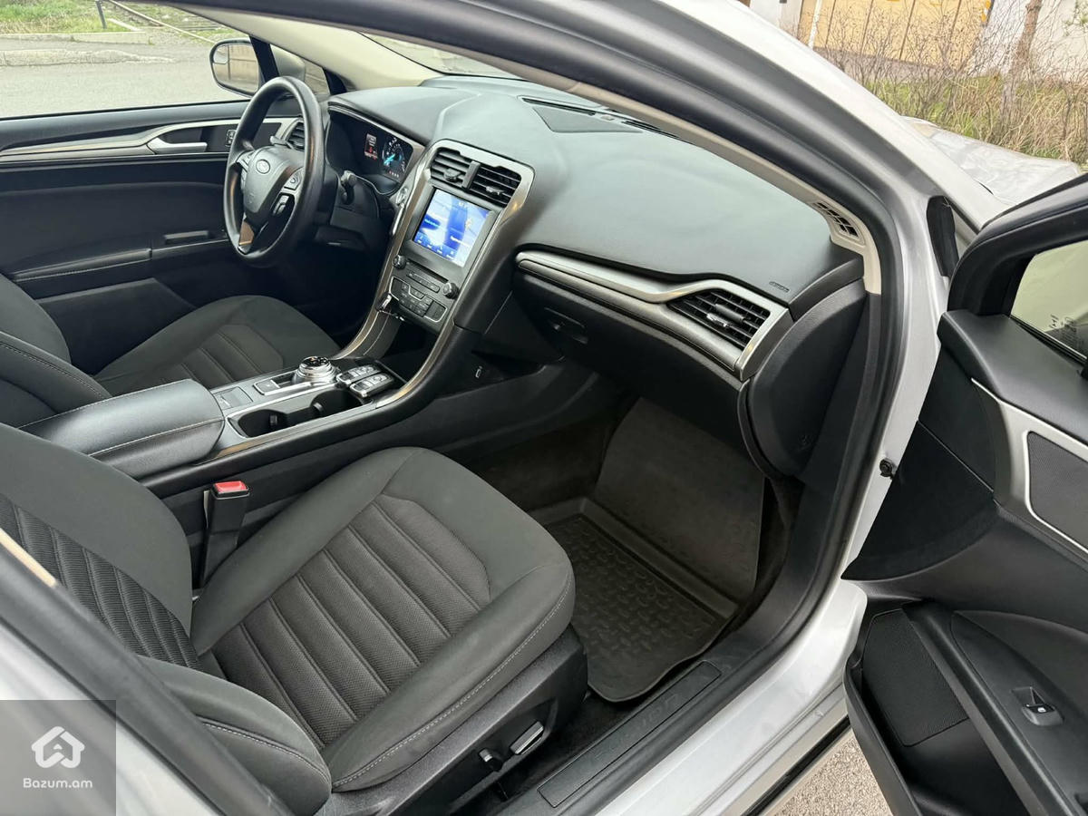 Ford Fusion Restyling SE 2018 - image 9