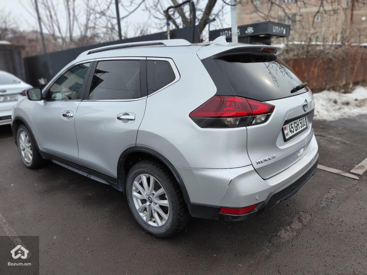 Nissan Rogue 2018 - image 4