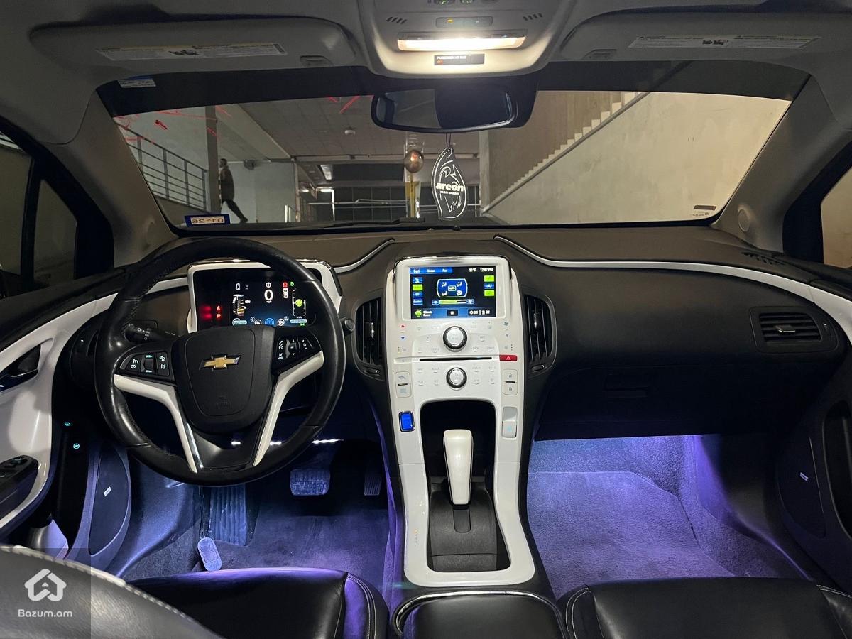 Chevrolet Volt  - image 6