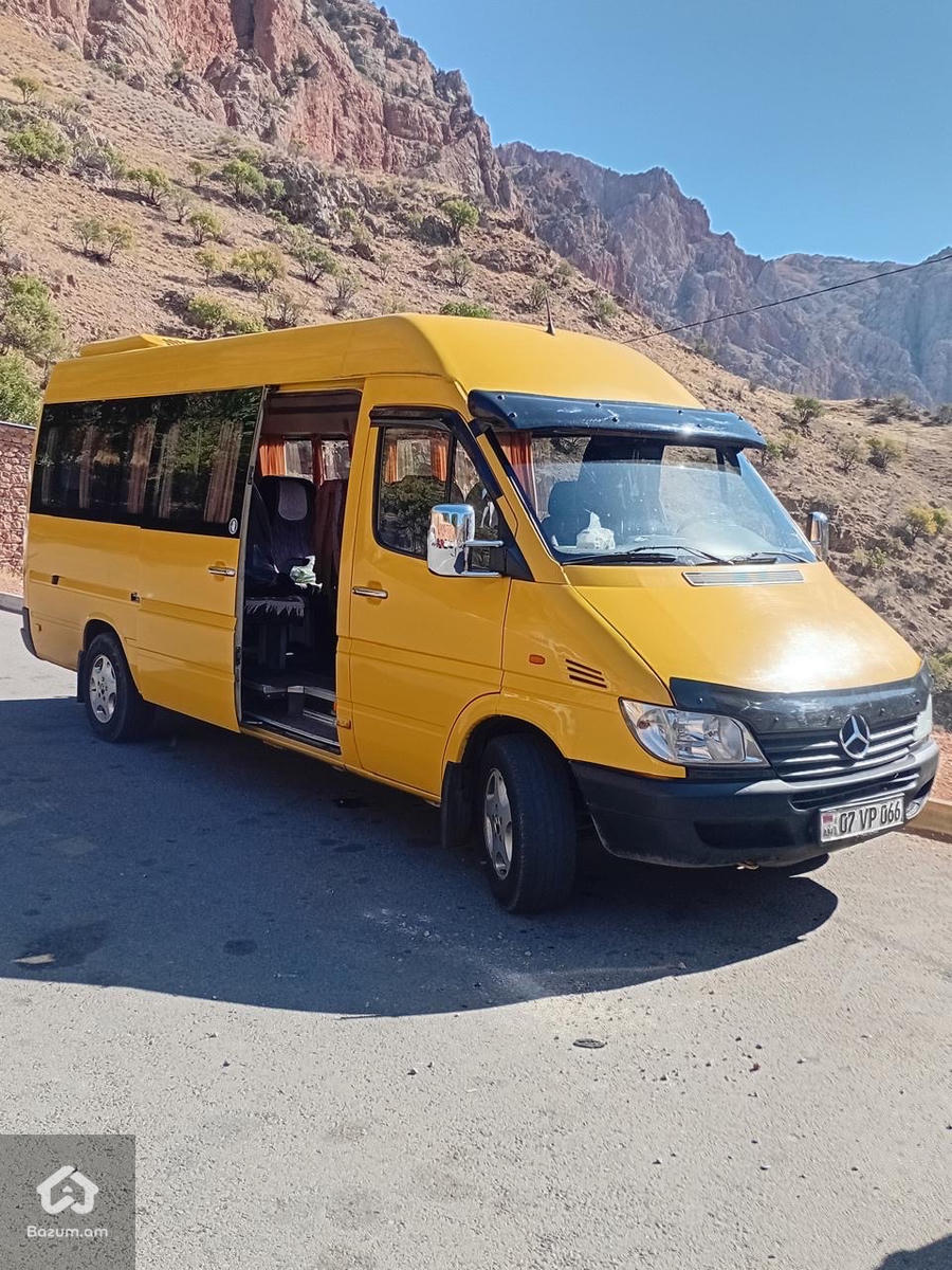 Mercedes benz SPRINTER - image 3