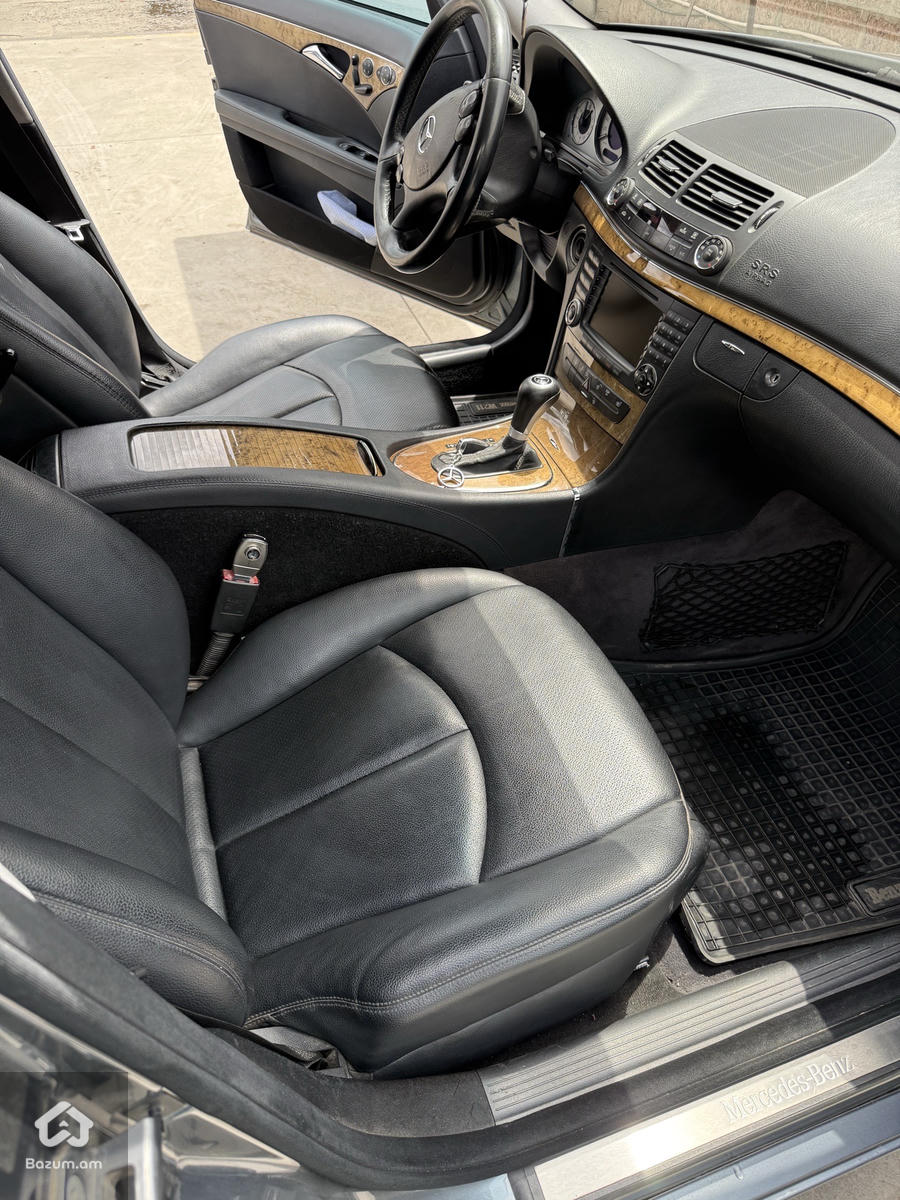 Mercedes W211 - image 5