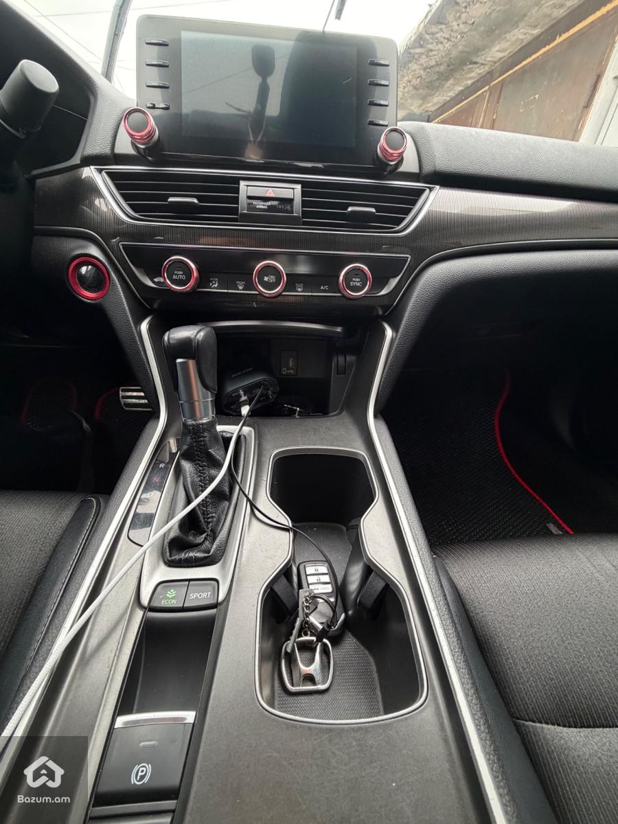 Honda Accord Sport 2018 - image 10