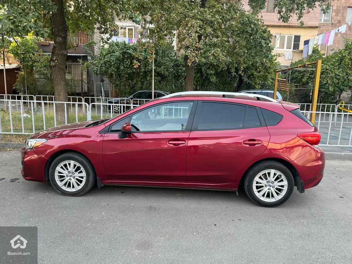 Subaru Impreza 2019 - image 11