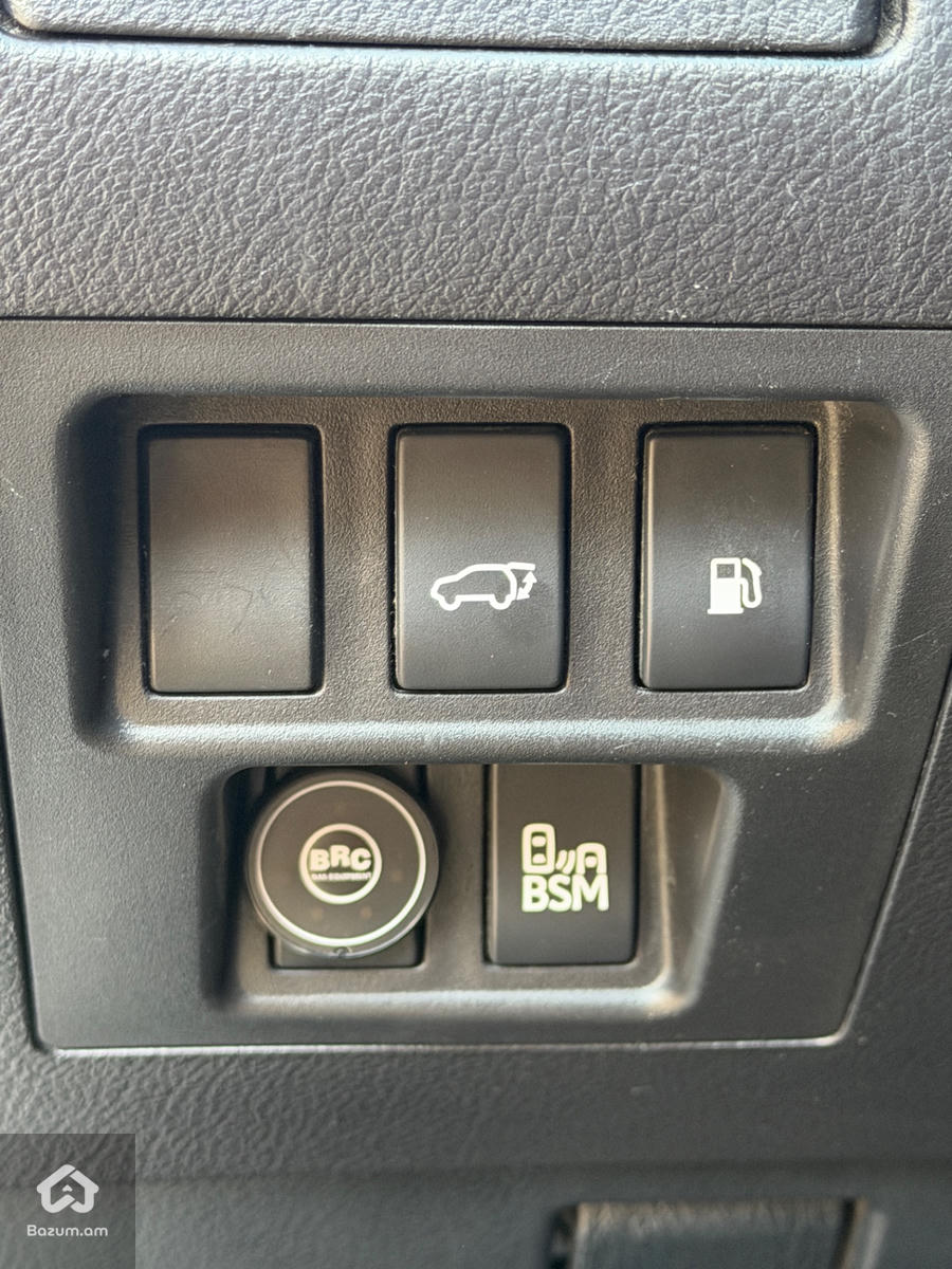 LEXUS RX350  - image 10