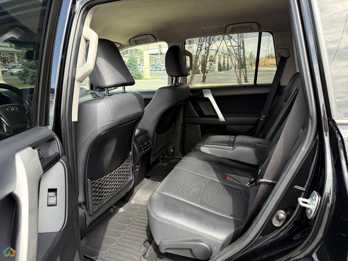 Toyota Prado - image 6