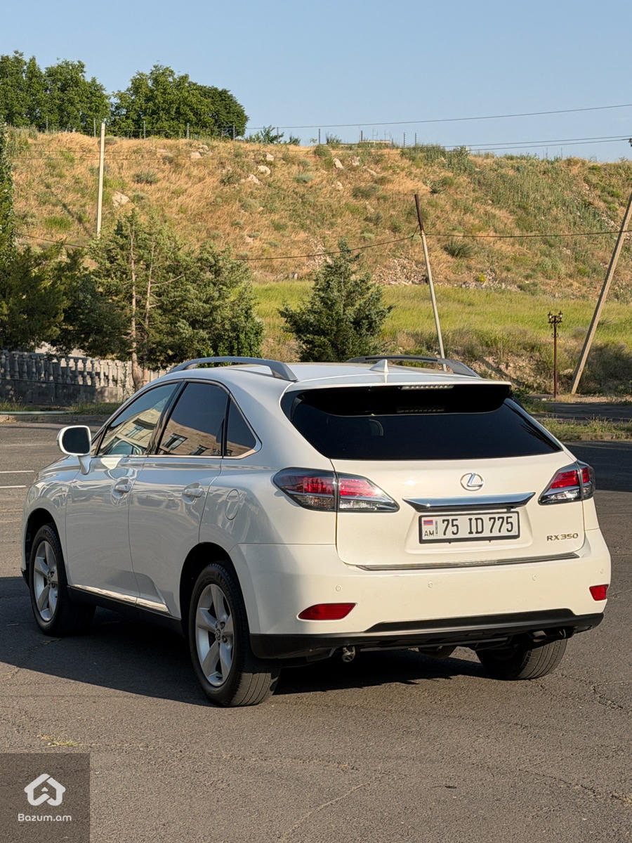 LEXUS RX350  - image 6