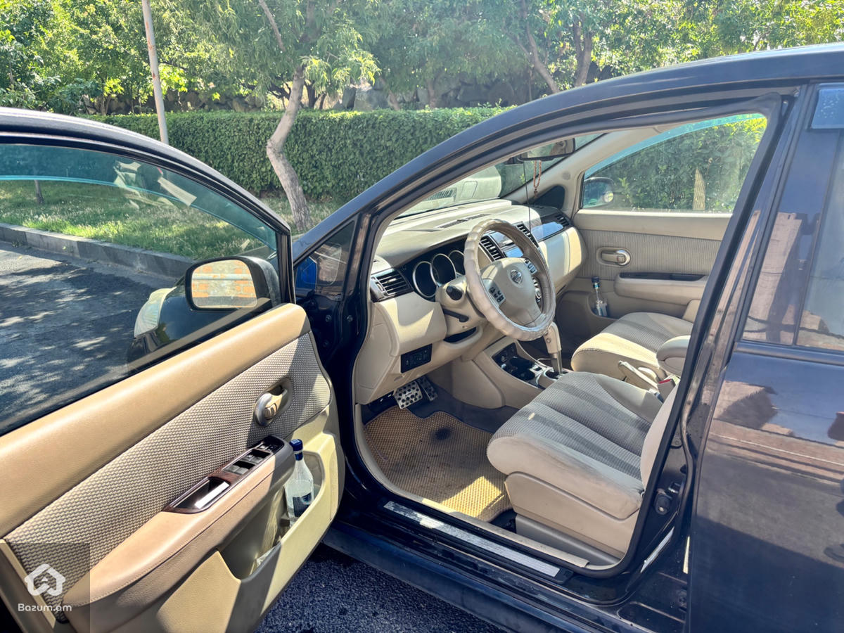 Nissan - image 7