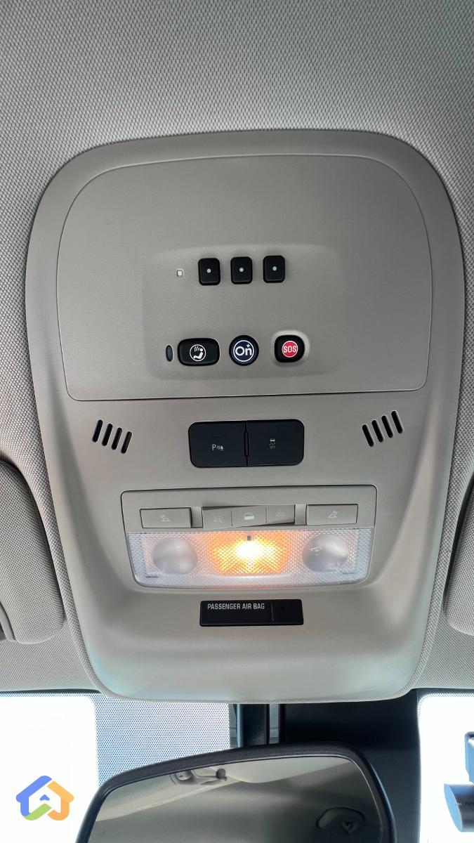 Chevrolet - image 11