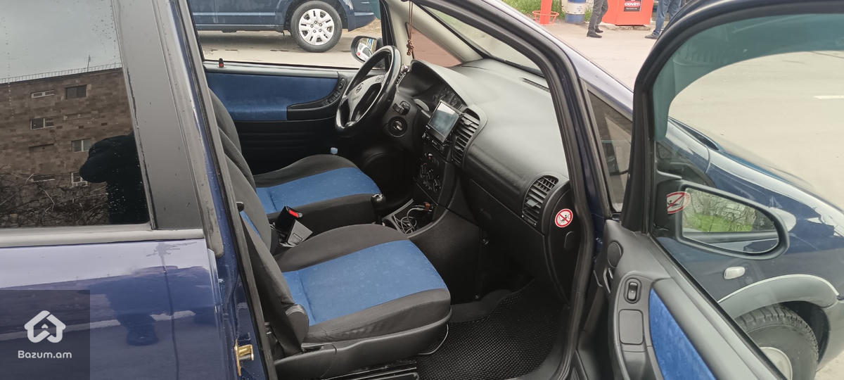 Opel Zafira - image 6