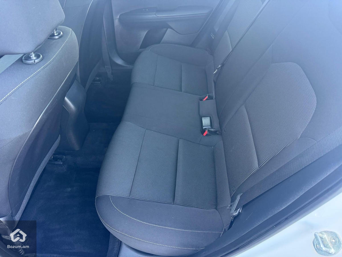 Kia. Forte - image 30