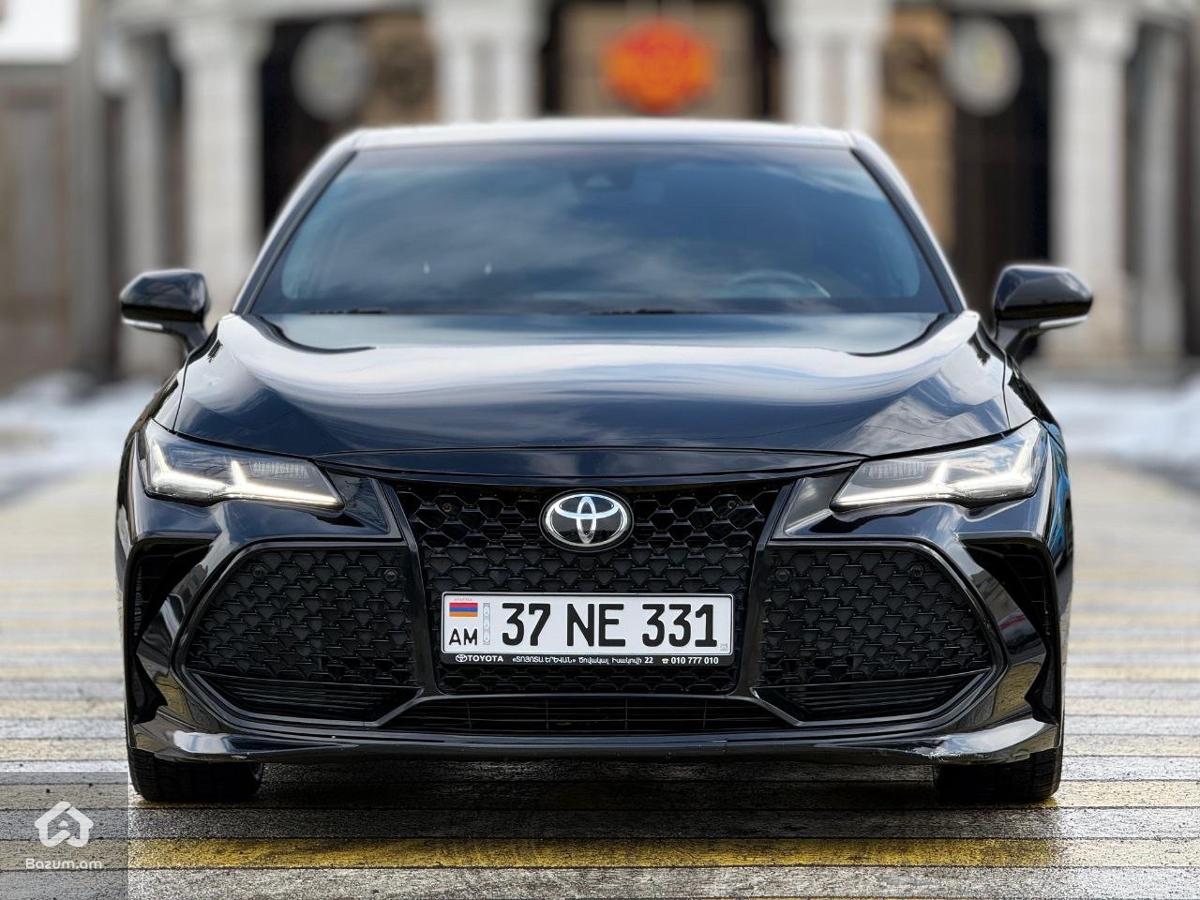 Toyota Avalon Limited  - image 1