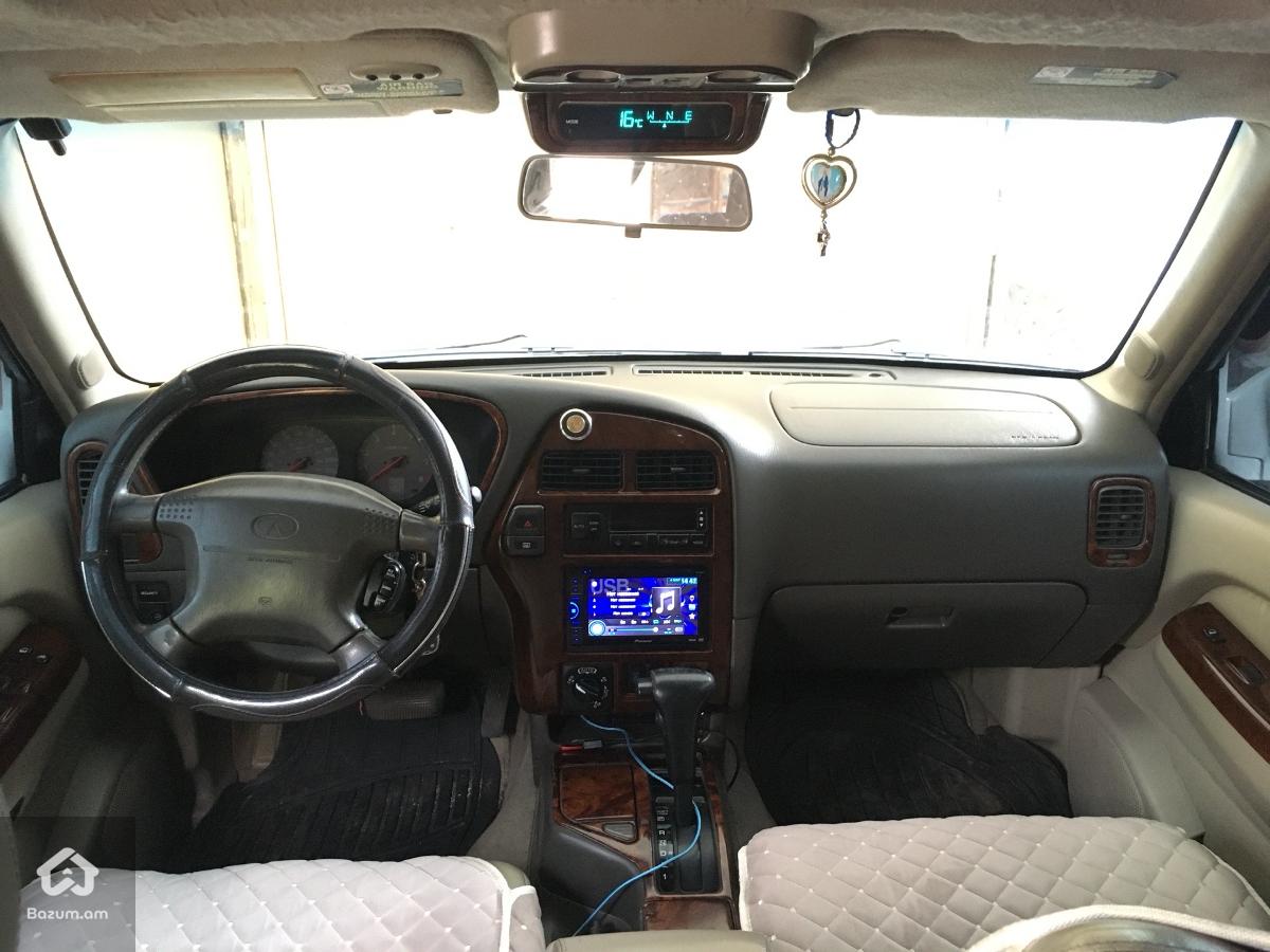 Infiniti Qx4 - image 11