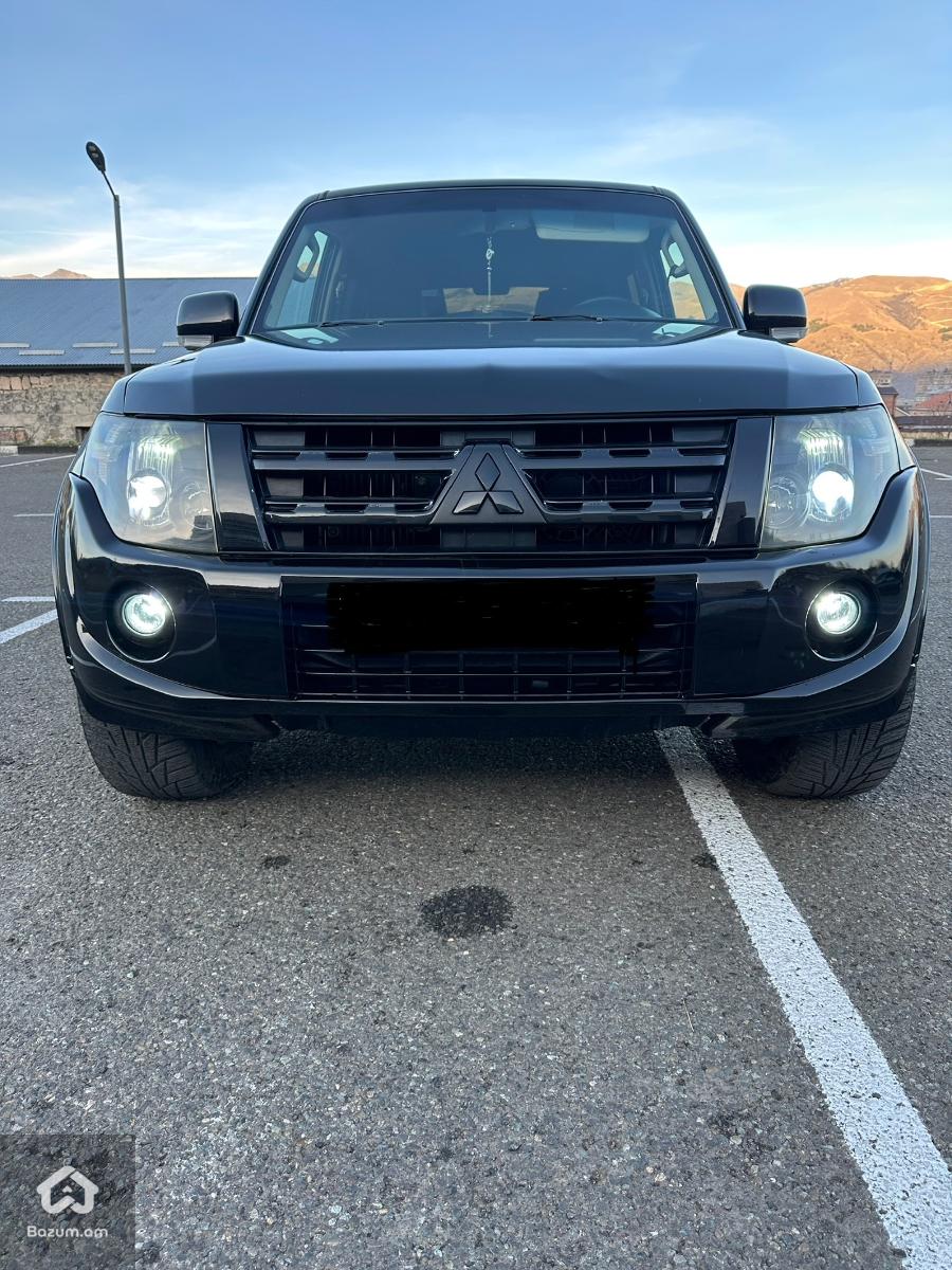 Mitsubishi - image 2