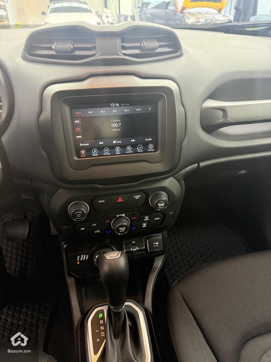 Jeep Renegade latitude 4x4 2020թ.  - image 10