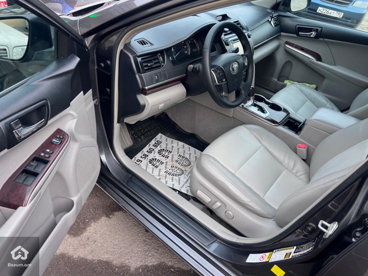 Toyota Camry XLE 2012 tiv - image 10