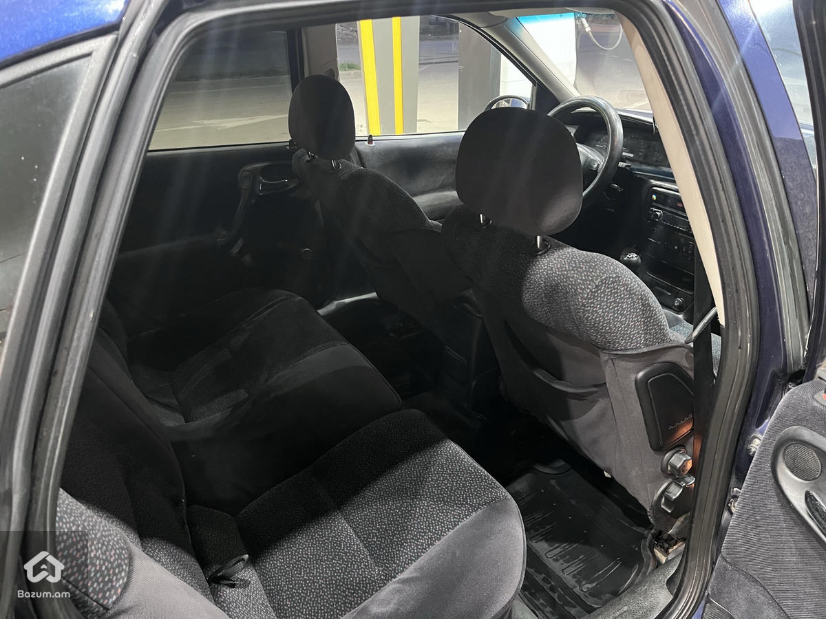 Opel Vectra B - image 8