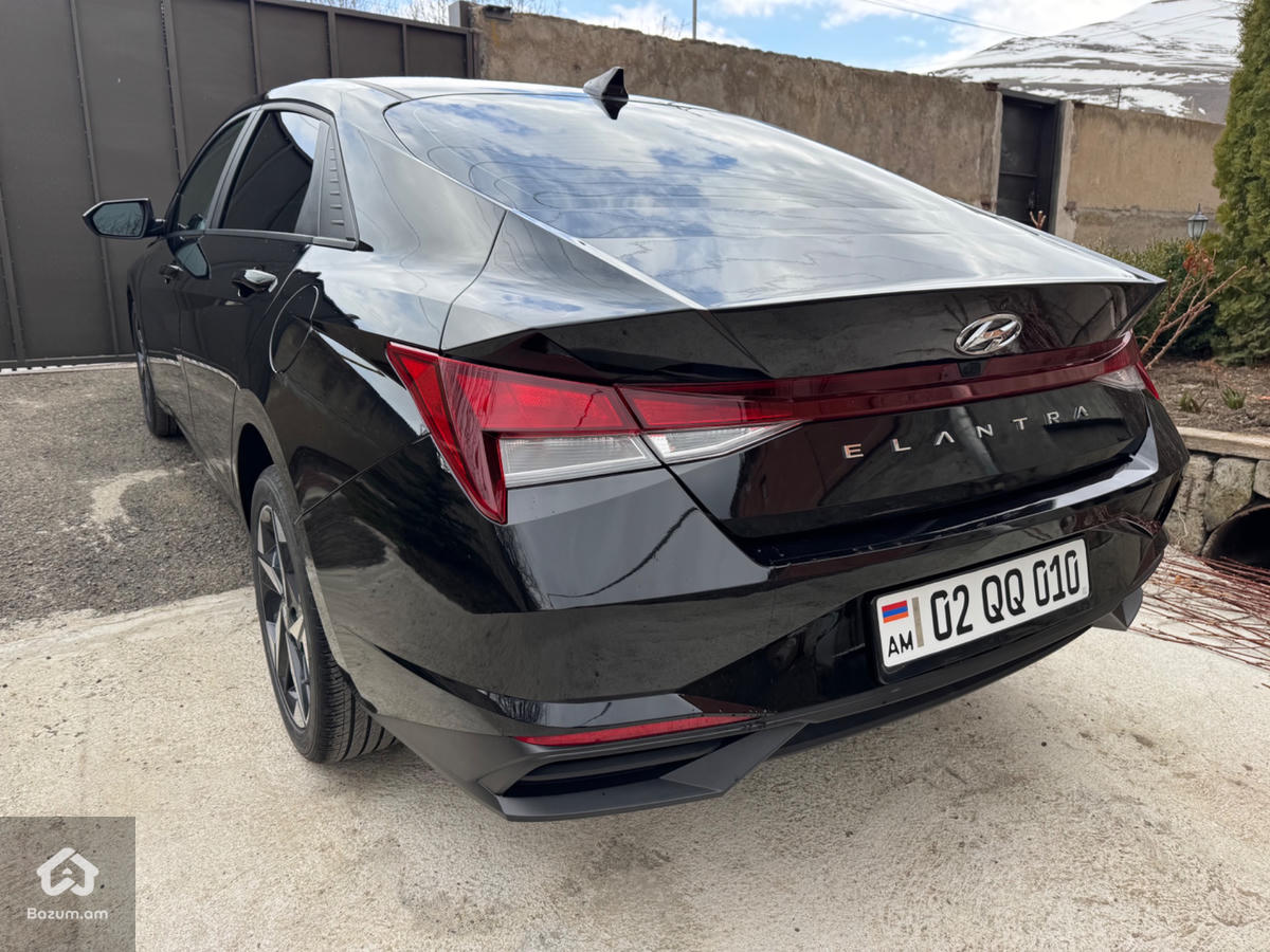 2023 HYUNDAI ELANTRA SEL PLUS - image 6