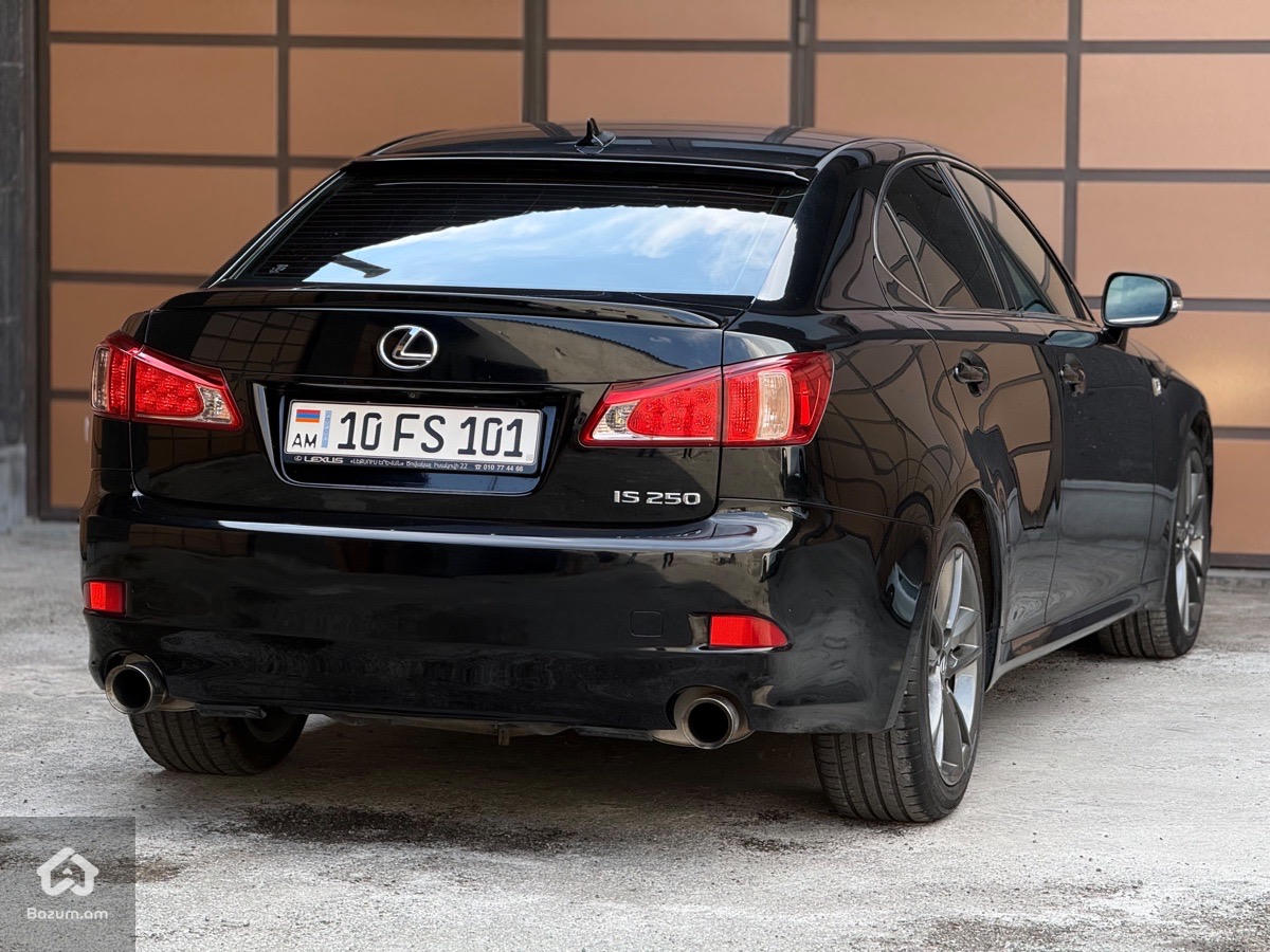 Lexus - image 5
