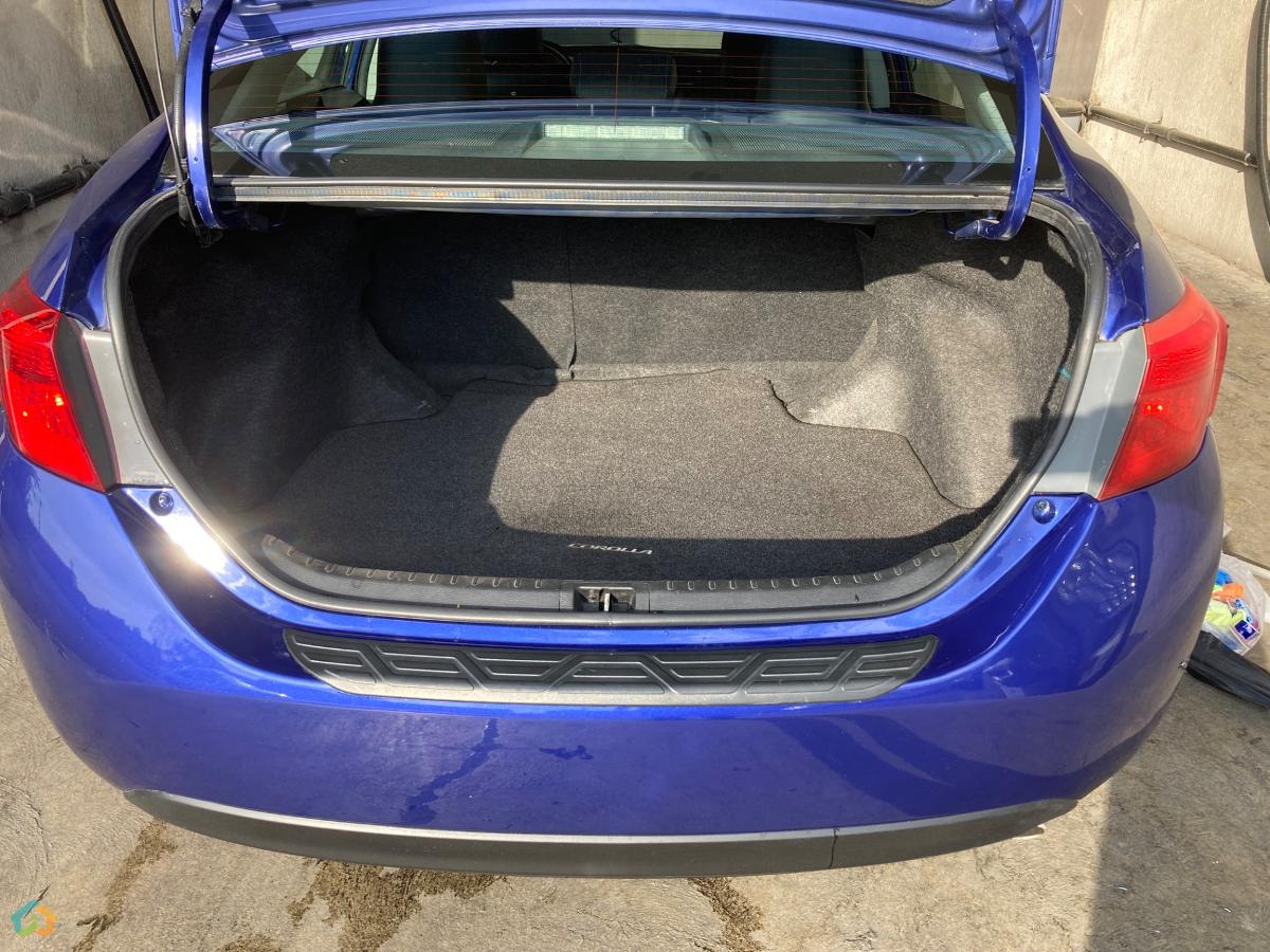 Toyota Corolla - image 15