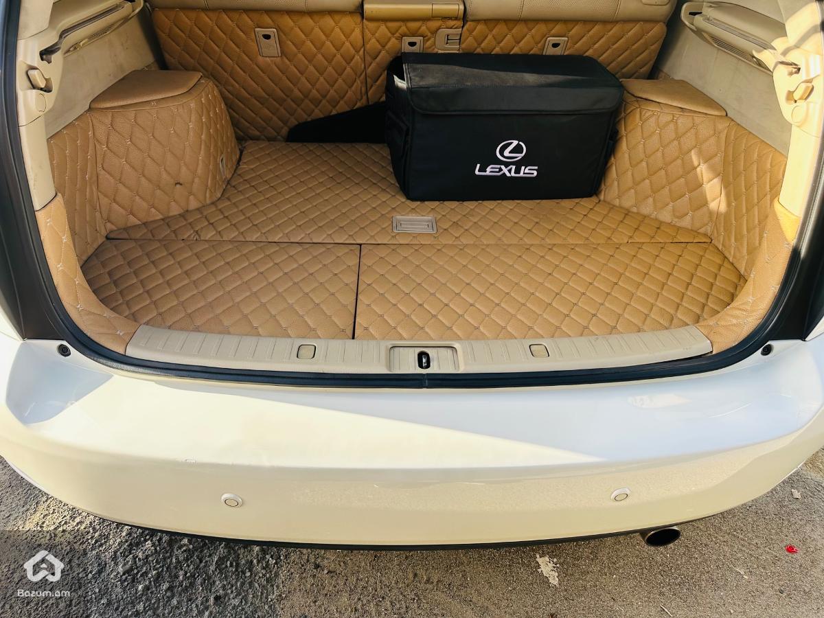 Lexus RX350 - image 10